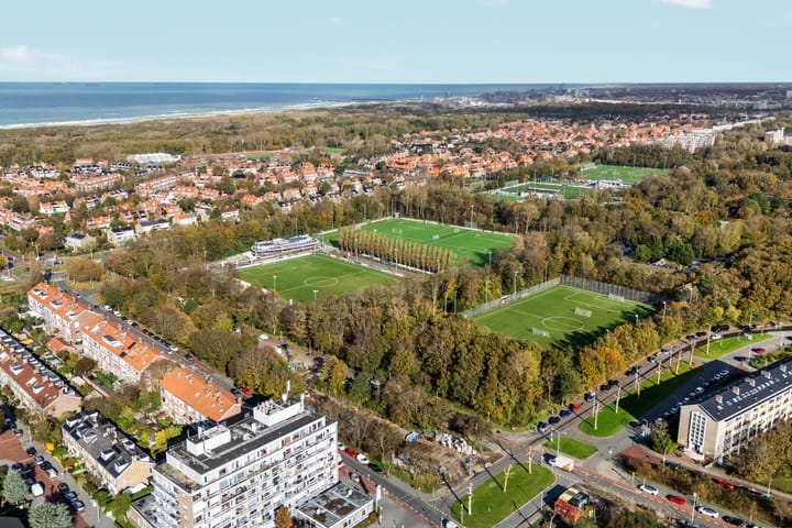 Foto 49 van Aronskelkweg 42