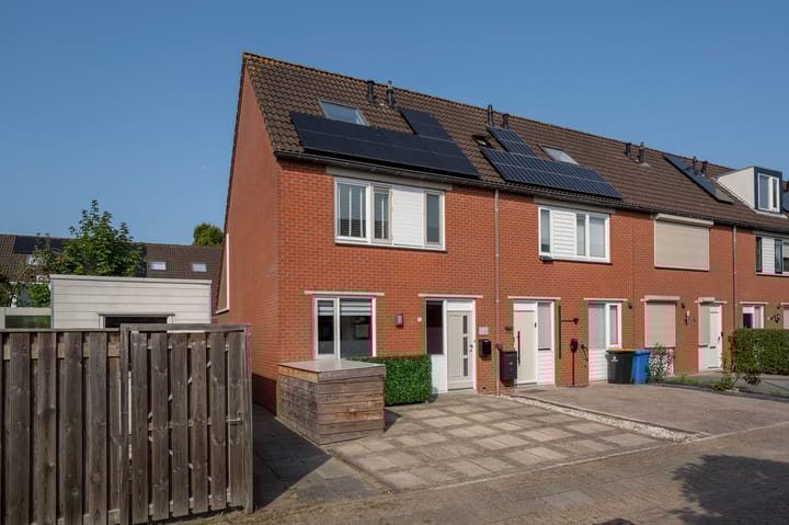 Foto 2 van Puccinistraat 1