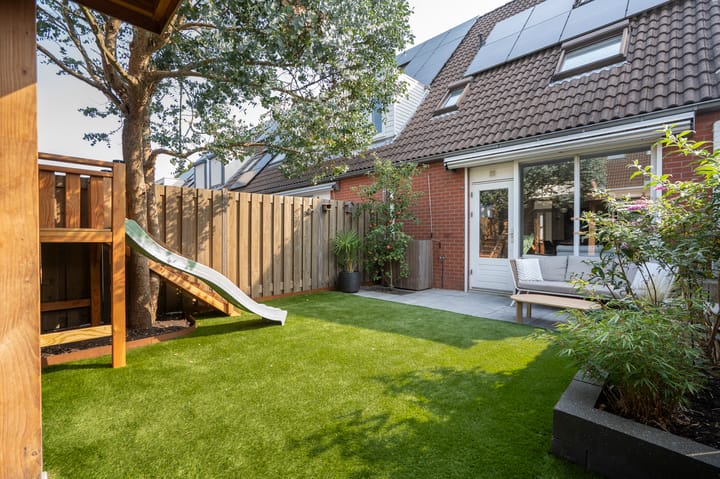 Foto 14 van Puccinistraat 1