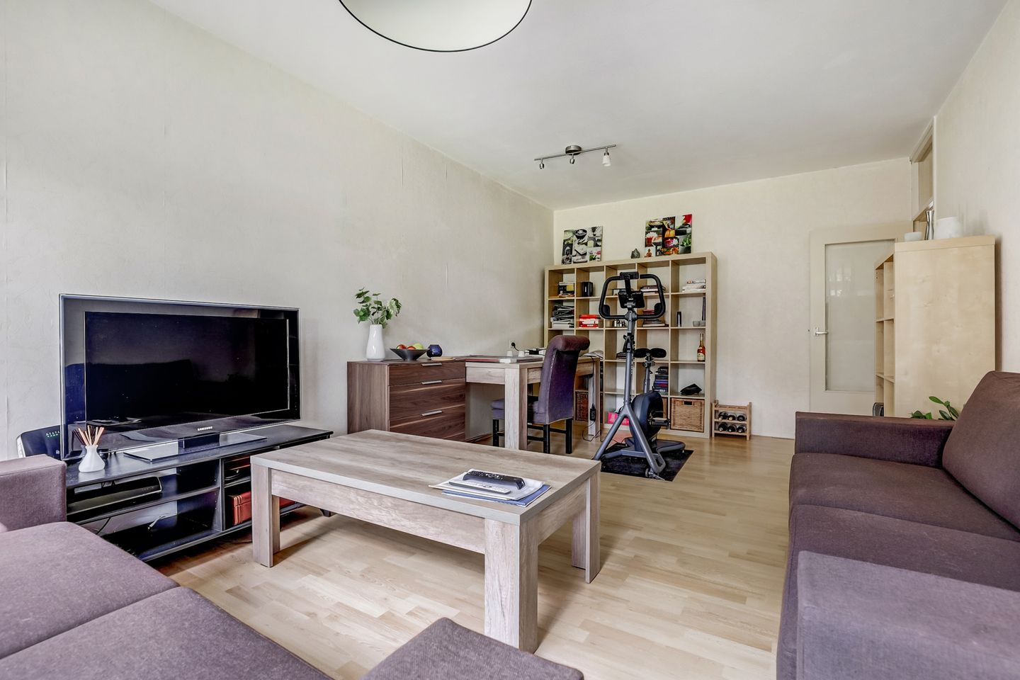 Foto 10 van Van Anrooystraat 353