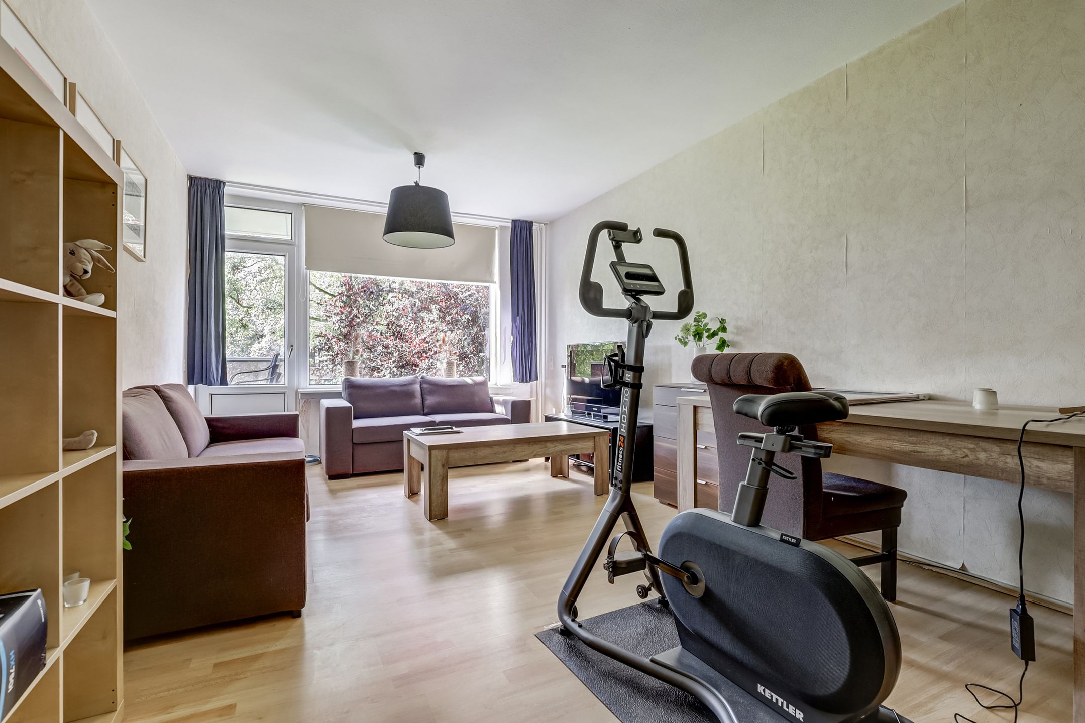 Foto 12 van Van Anrooystraat 353