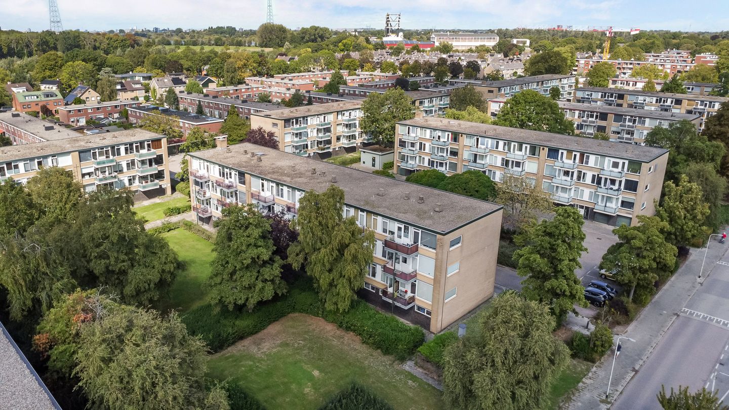 Foto 25 van Van Anrooystraat 353