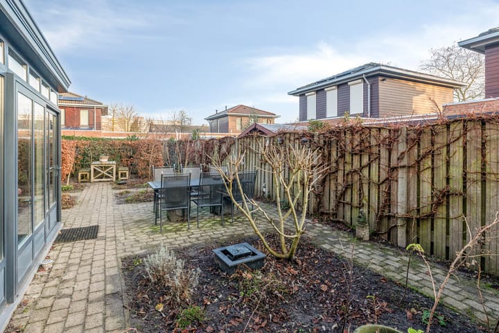 Photo 32 of Okkernoot 12