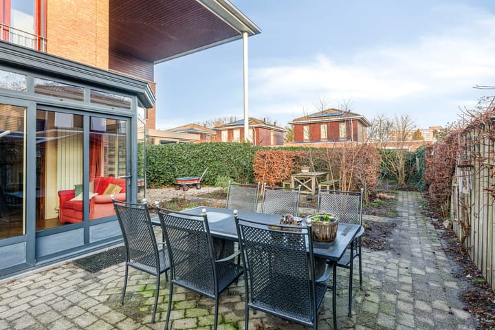 Photo 34 of Okkernoot 12