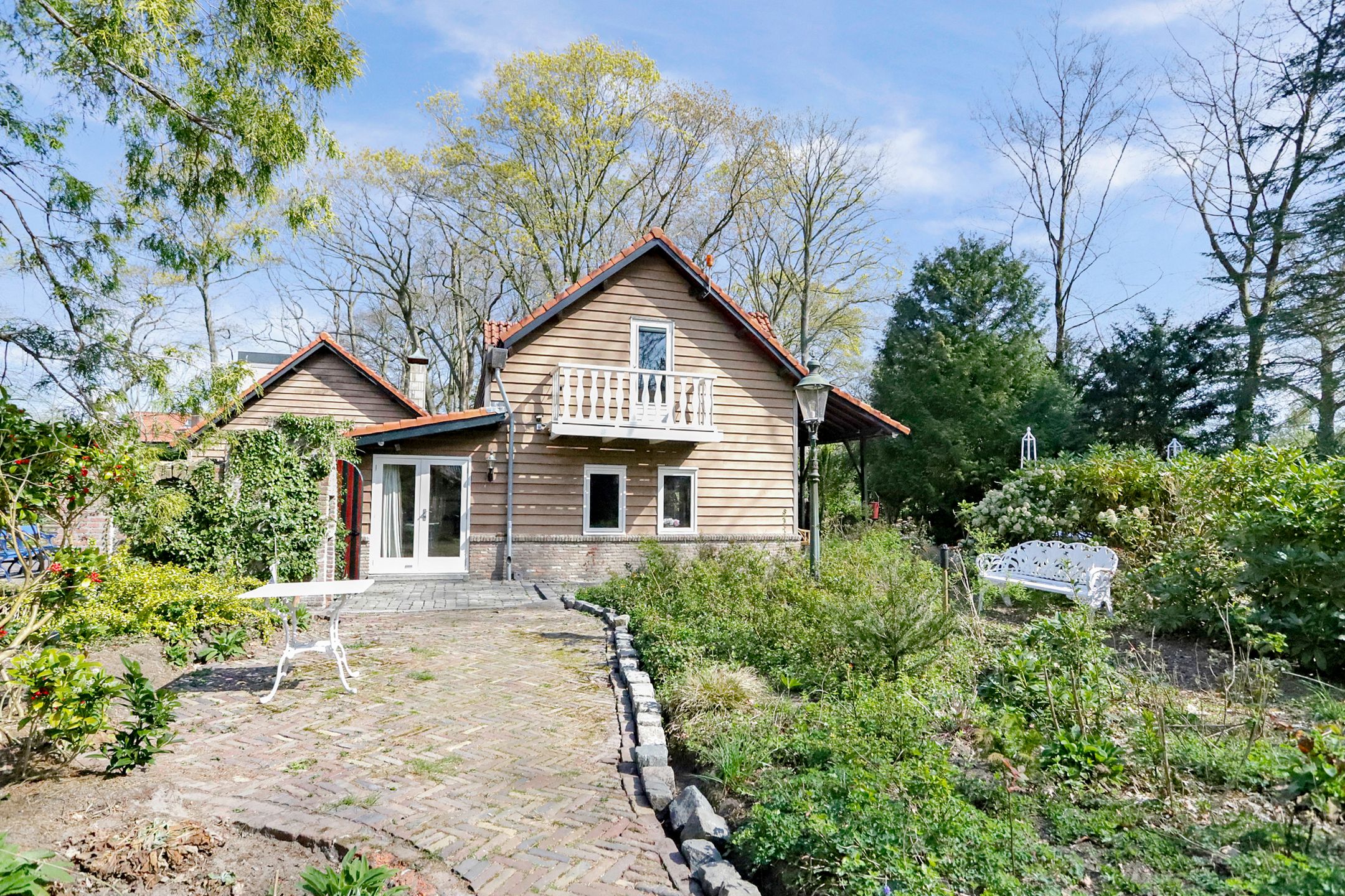 Photo 9 of Bredaseweg 39