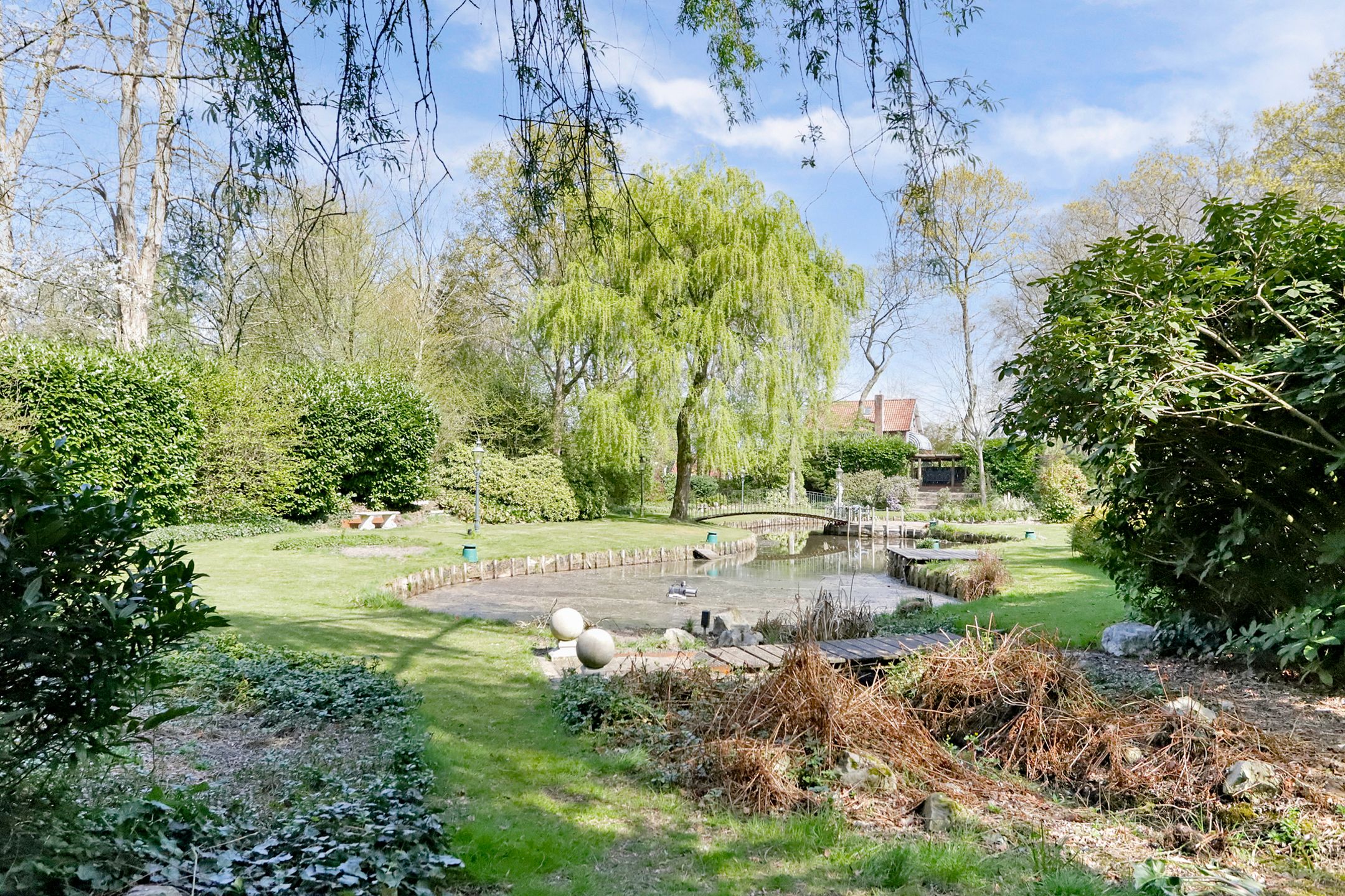 Photo 57 of Bredaseweg 39