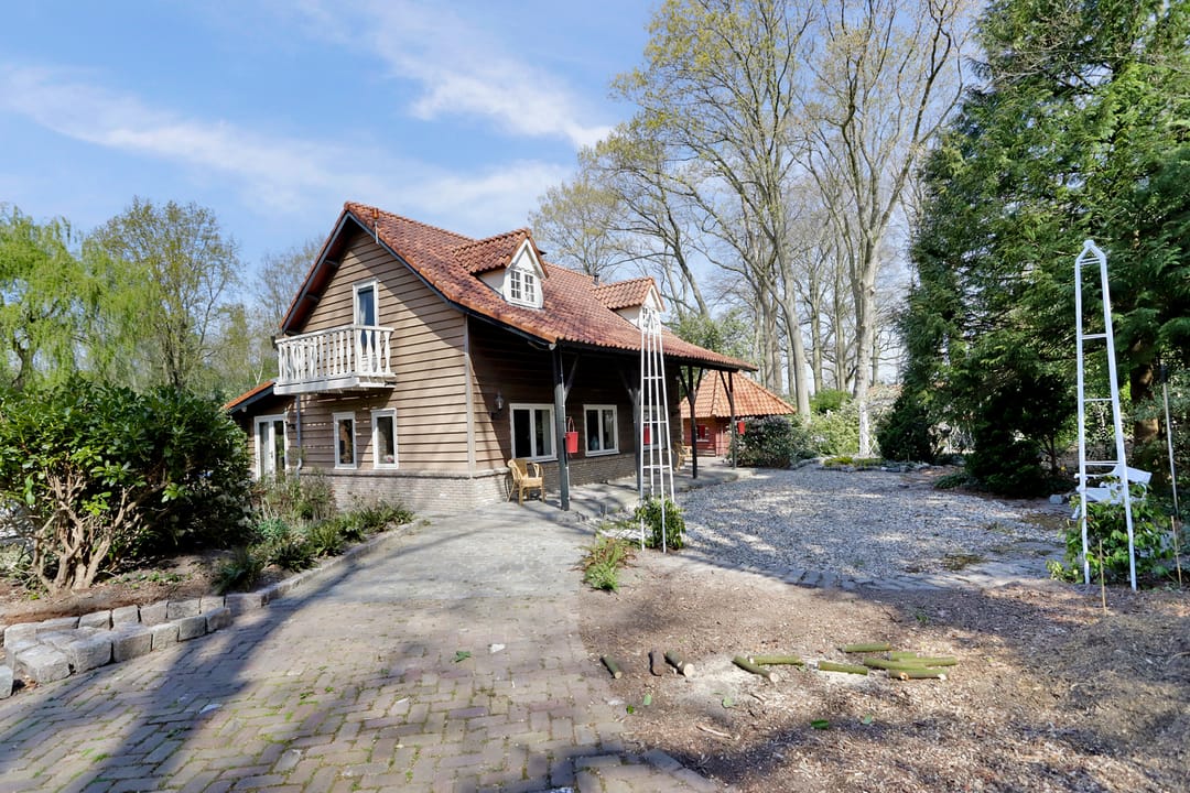 Photo 62 of Bredaseweg 39