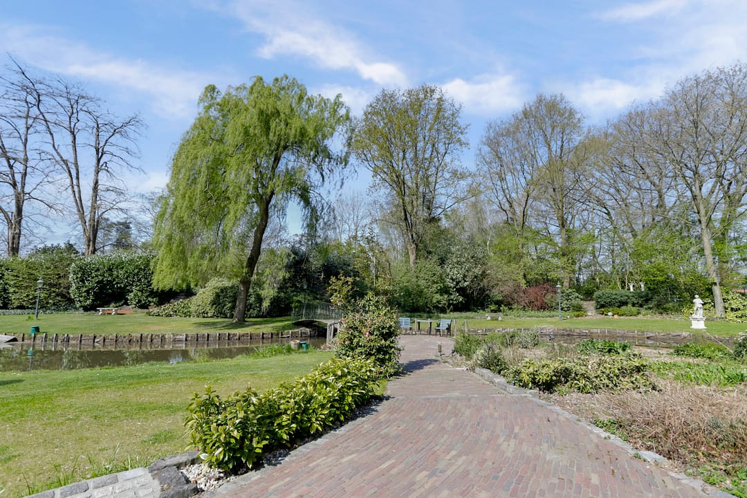 Photo 67 of Bredaseweg 39