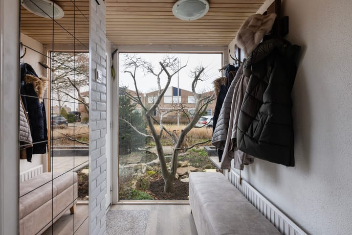 Photo 4 of Burg Henrylaan 8