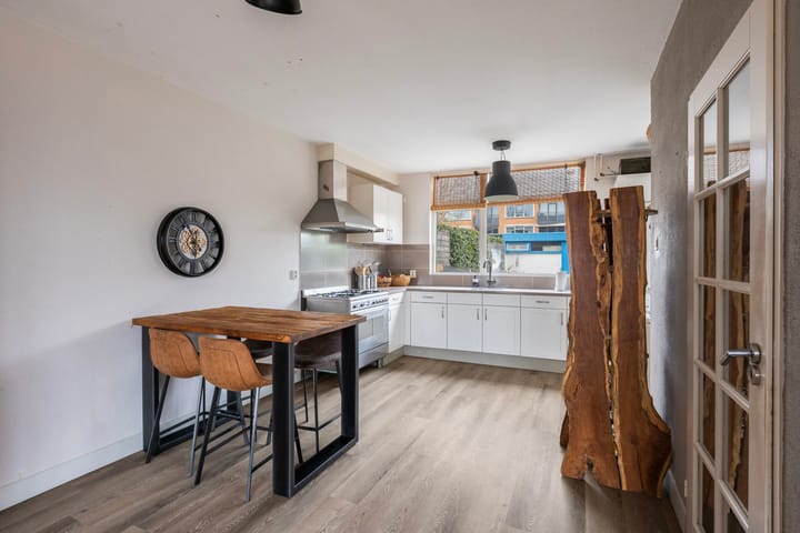 Photo 10 of Burg Henrylaan 8