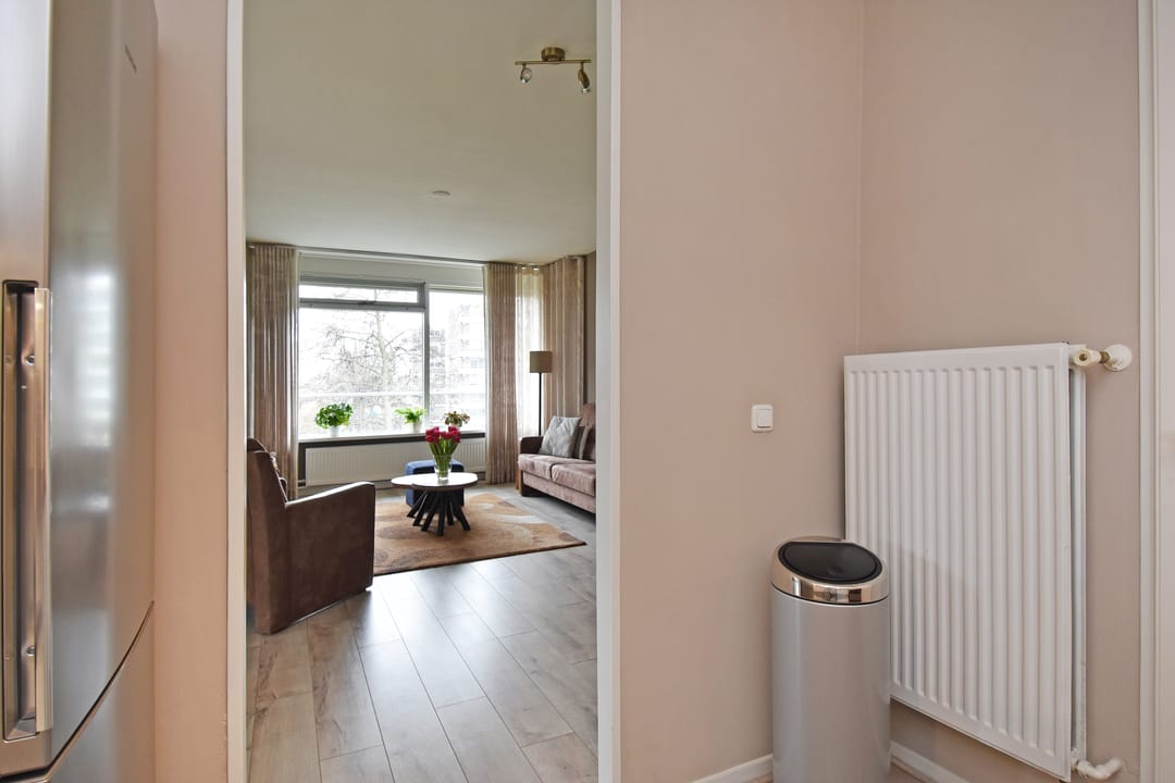 Photo 17 of Passage 36