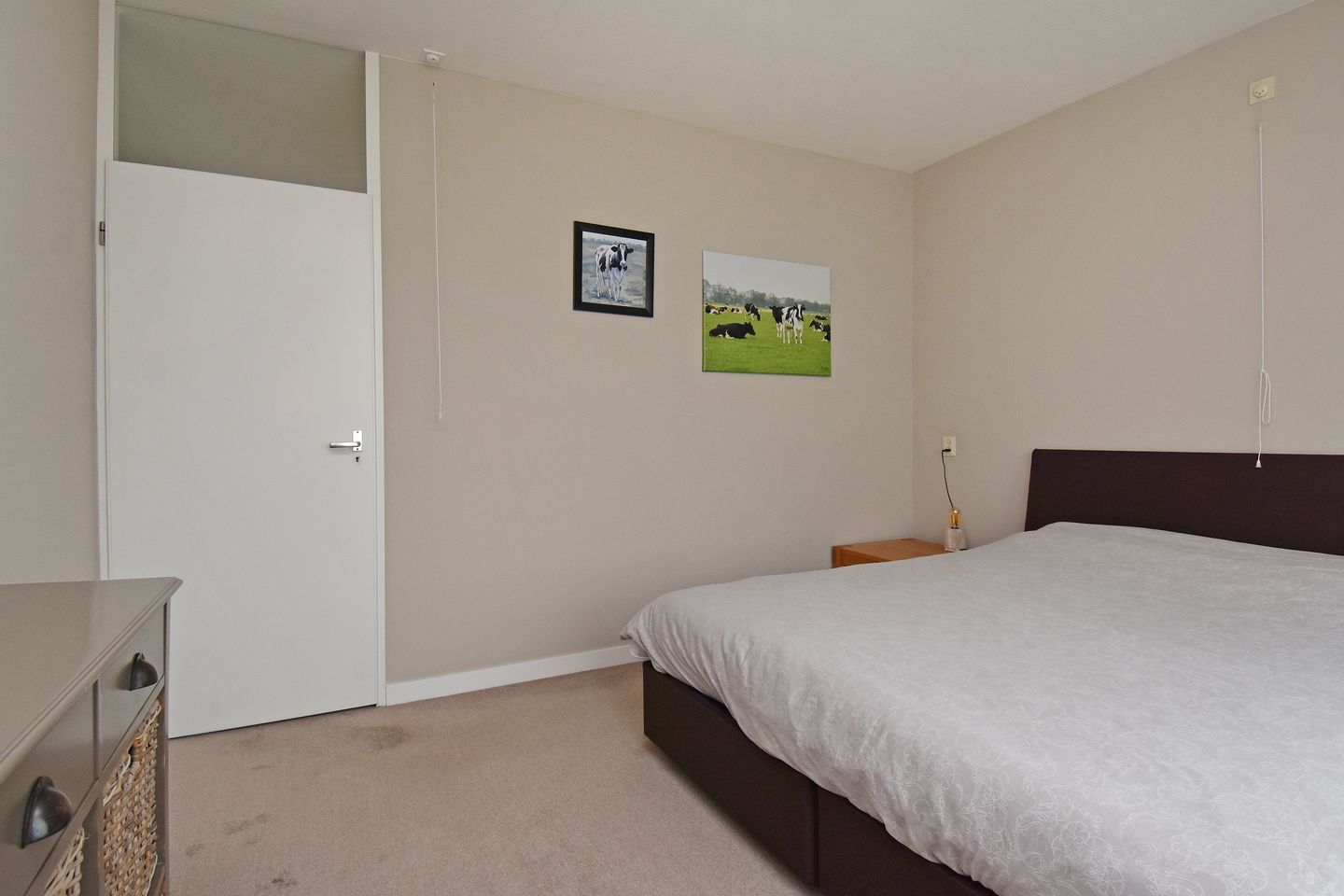 Photo 19 of Passage 36