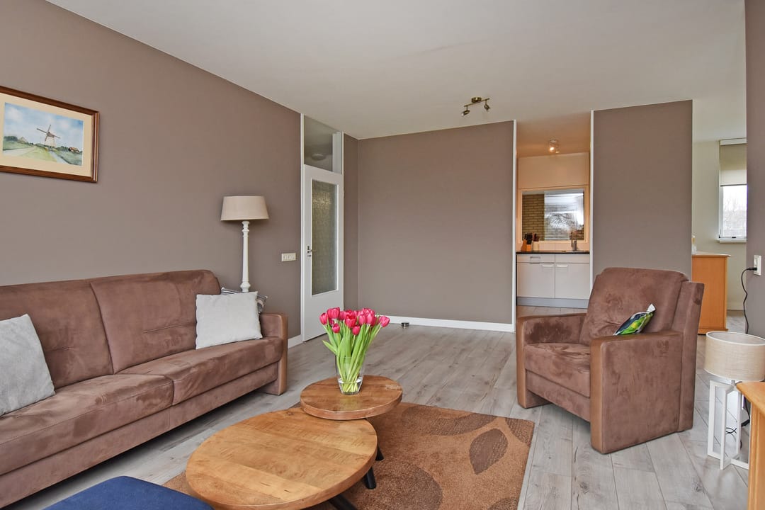 Photo 11 of Passage 36