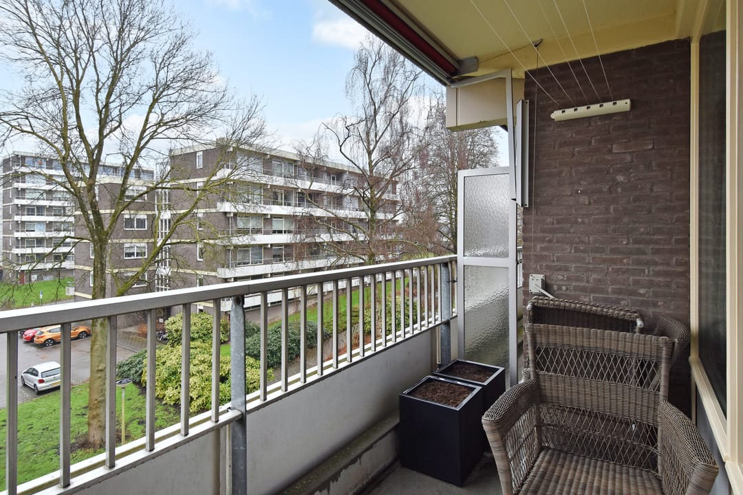 Photo 23 of Passage 36