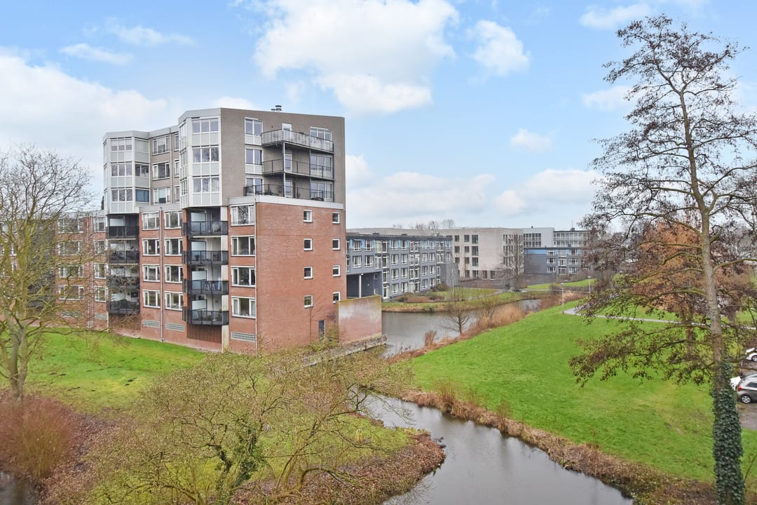 Photo 28 of Passage 36