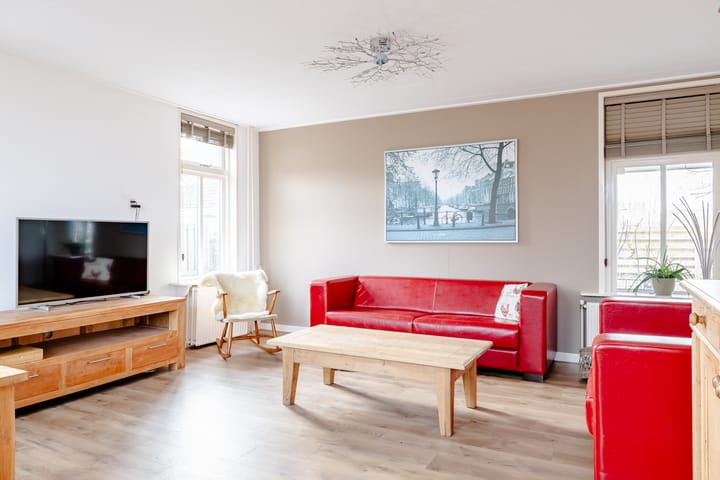 Vrijstaande woning te koop: Middenweg 63, Middenbeemster