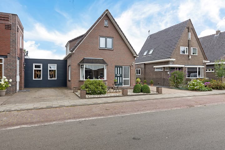 Photo 2 of Stationsstraat 5-A