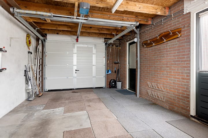 Photo 34 of Stationsstraat 5-A