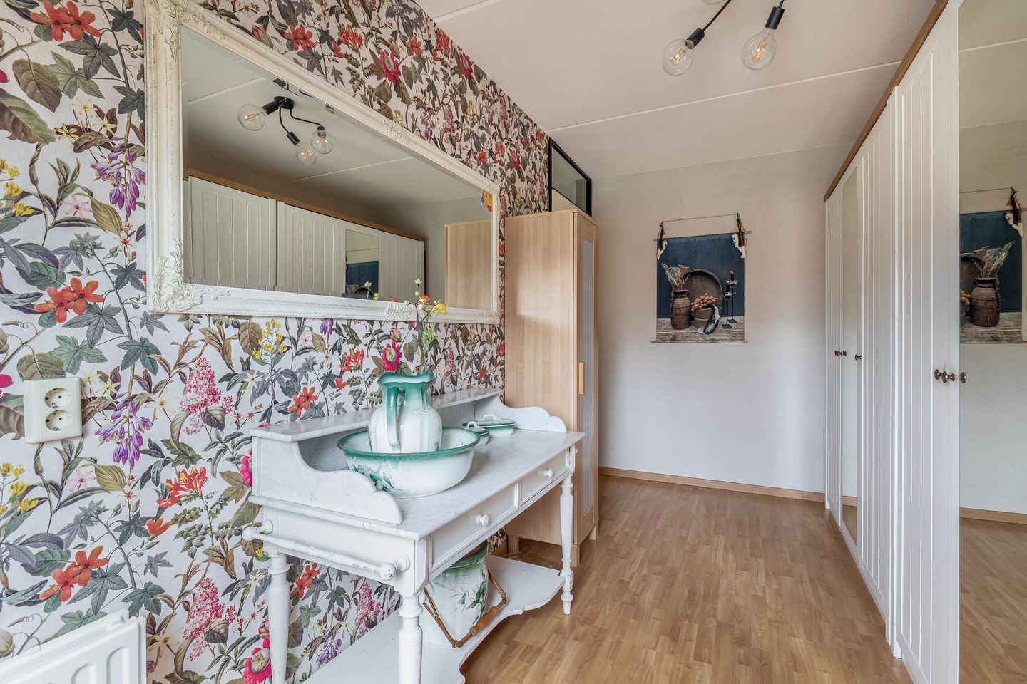 Photo 25 of Azaleastraat 1