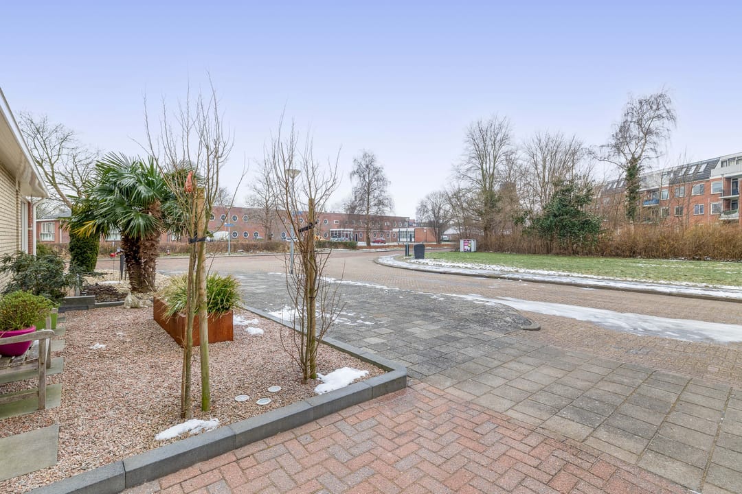 Photo 32 of Azaleastraat 1