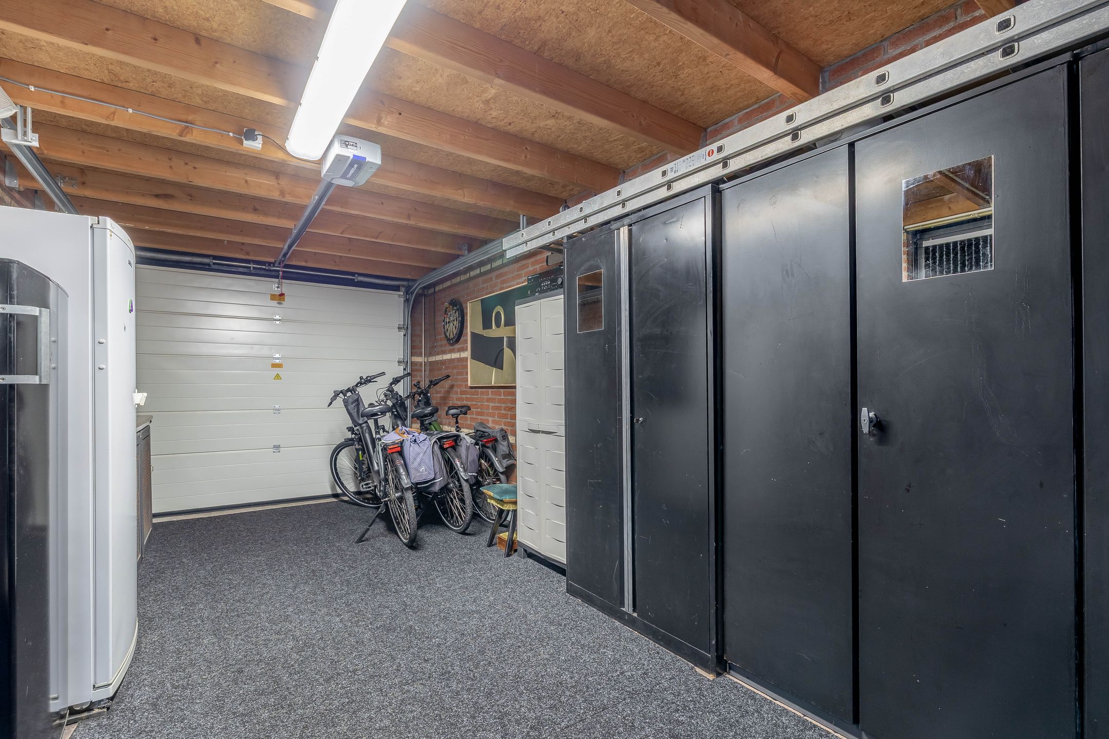 Photo 33 of Azaleastraat 1