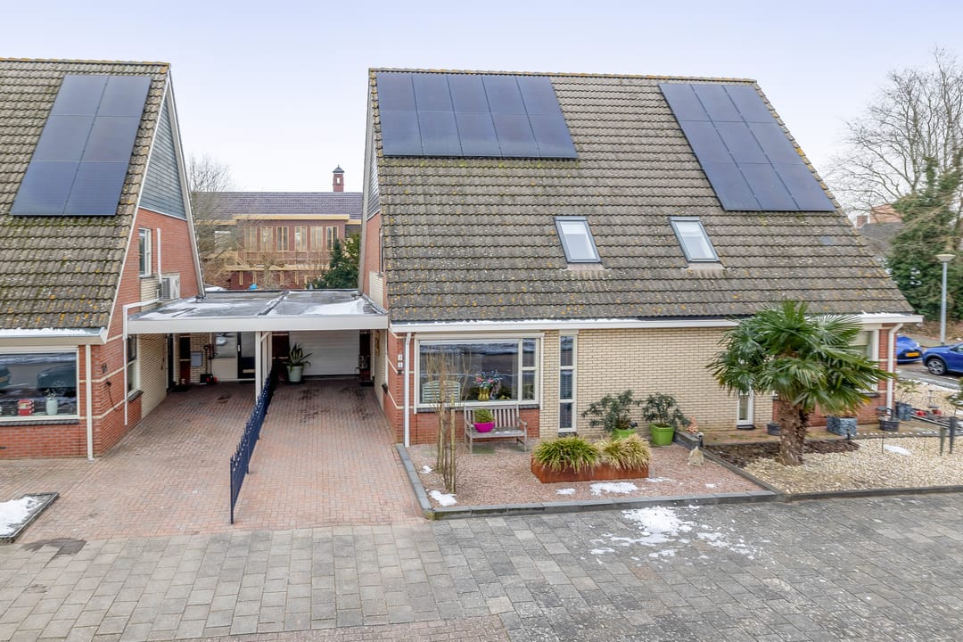 Photo 37 of Azaleastraat 1