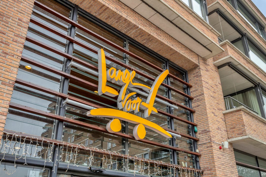 Photo 28 of Aert van Neslaan 610