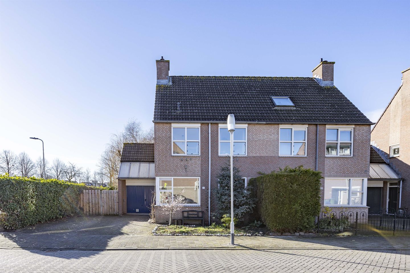 Foto 1 van Honderdbunder 1