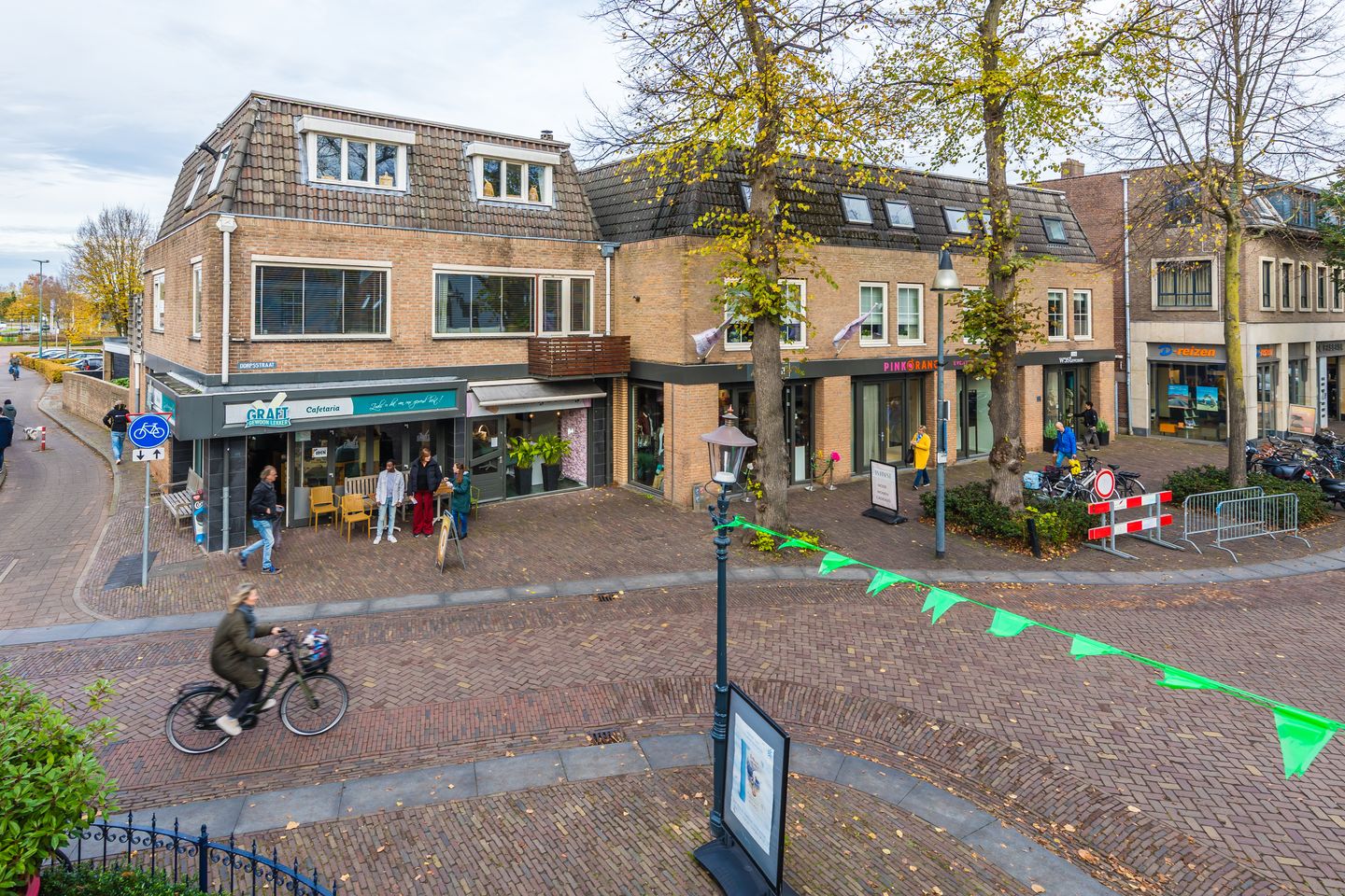 Bekijk foto 5 van Dorpsstraat 1