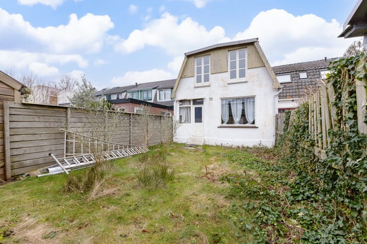 Photo 18 of Krommenieërweg 101