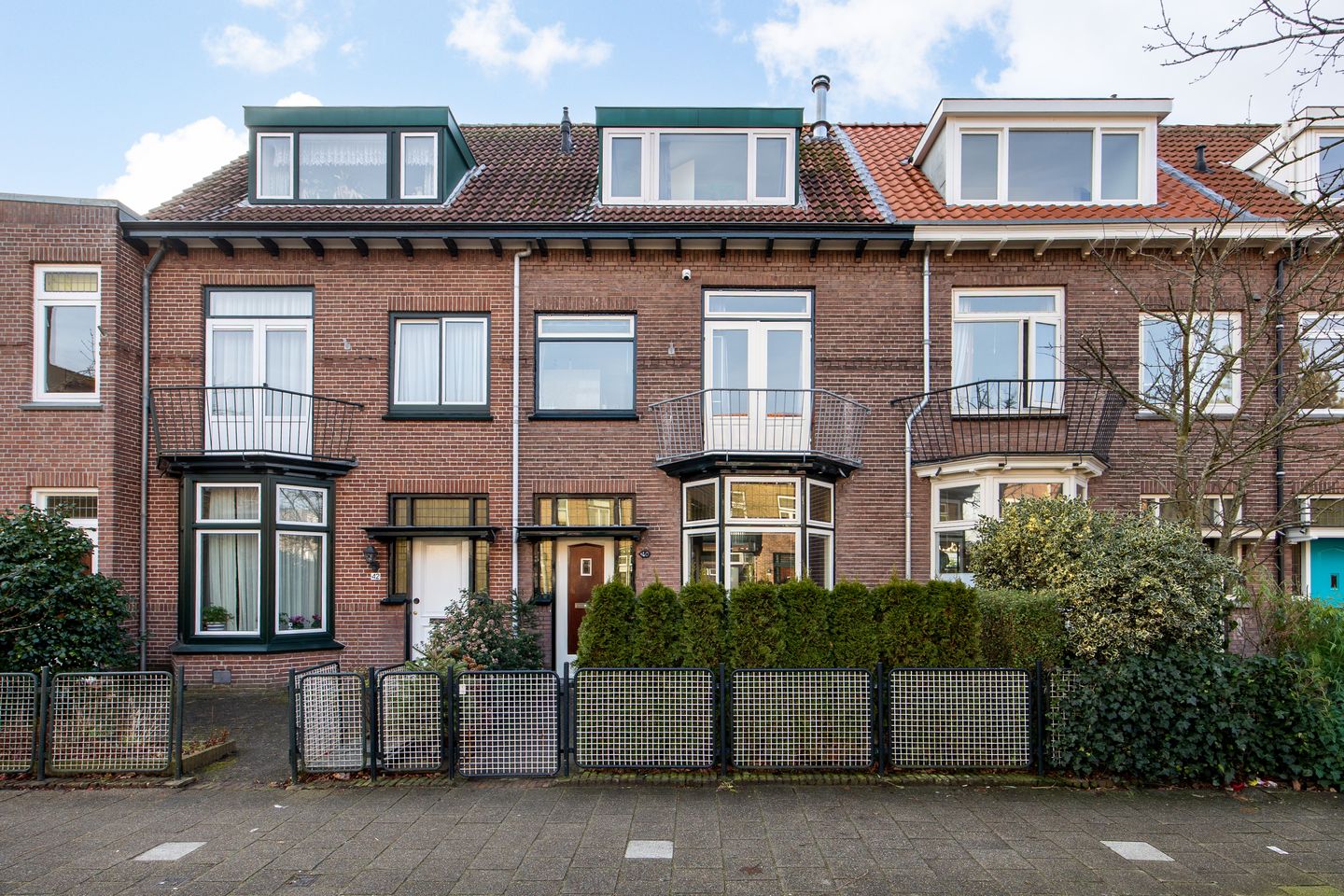 Foto 1 van Floresstraat 40