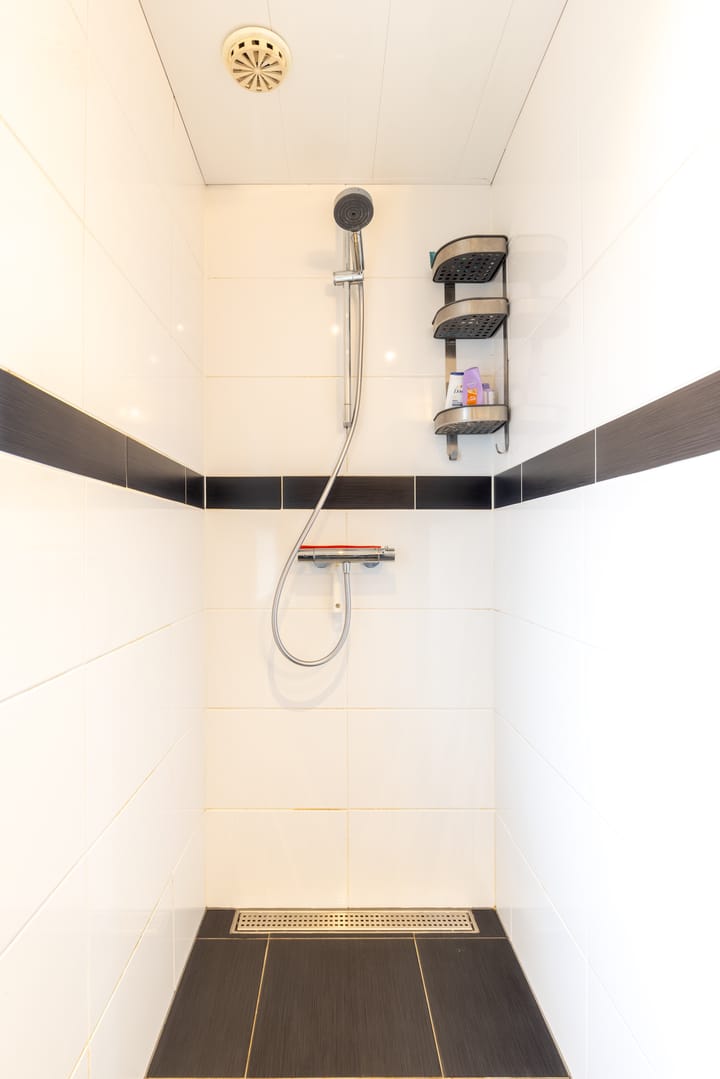 Photo 18 of Frederik Hendrikstraat 24