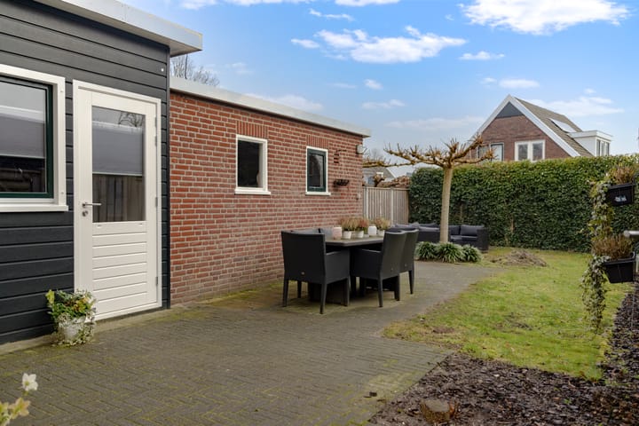 Photo 22 of Frederik Hendrikstraat 24