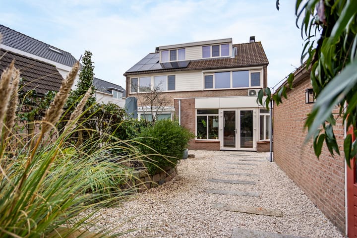 Photo 4 of Prinses Beatrixstraat 18