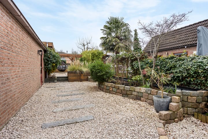 Photo 27 of Prinses Beatrixstraat 18