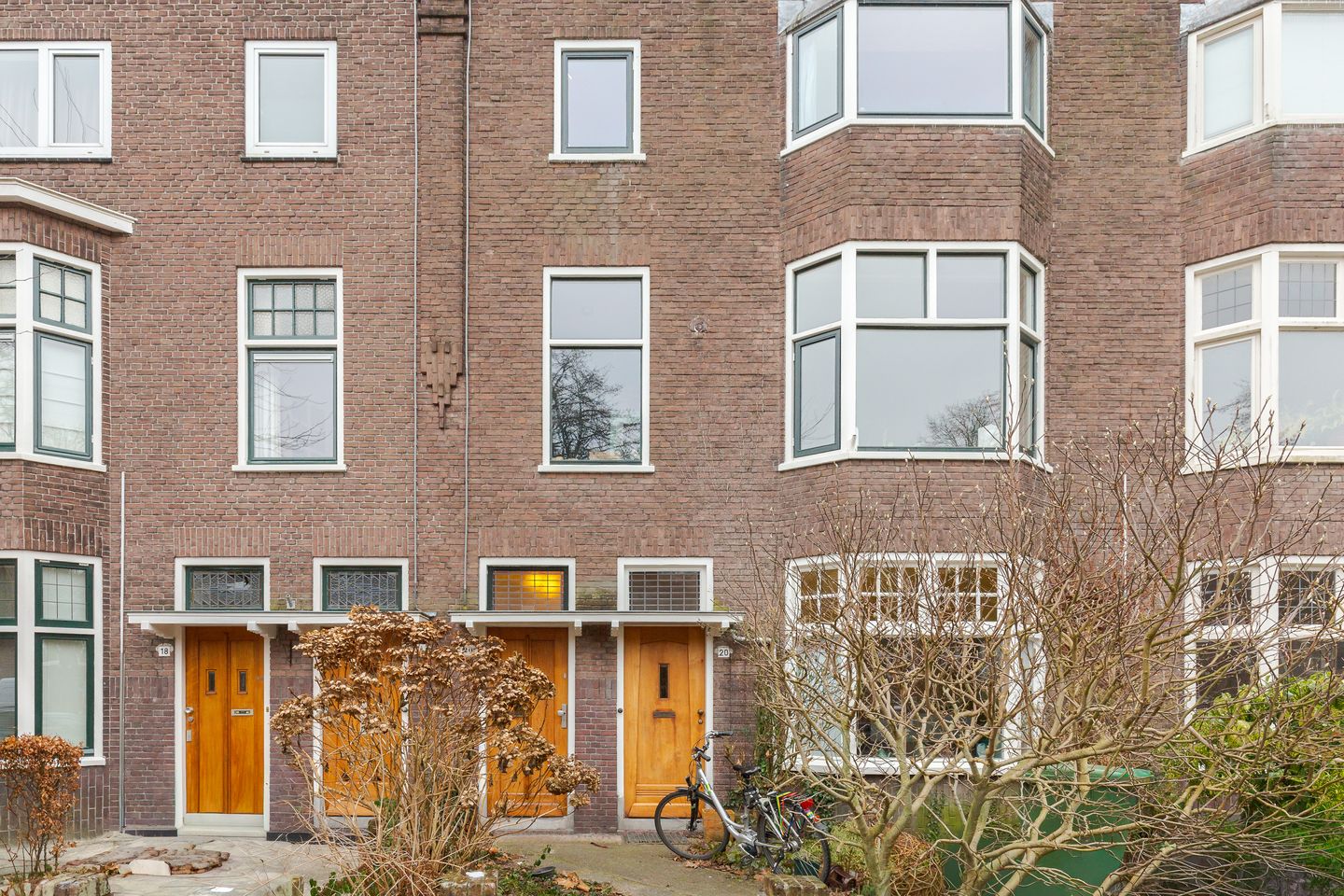 Photo 4 of Nassaulaan 20-A