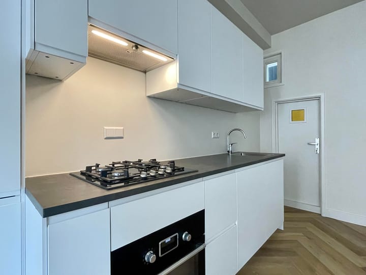 Photo 17 of Hoogstraat 28-A