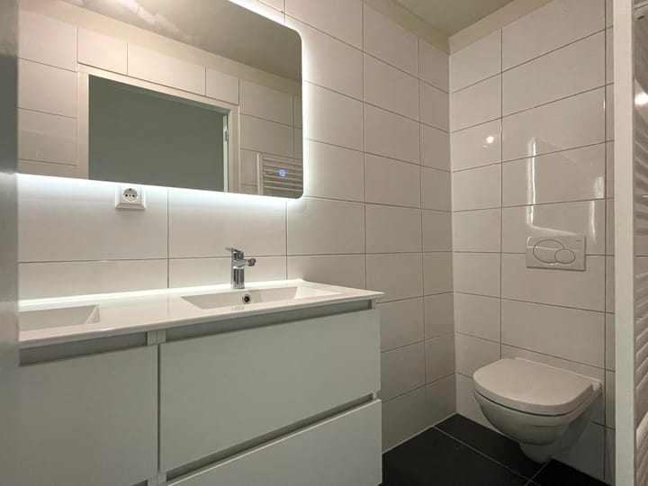 Photo 24 of Hoogstraat 28-A