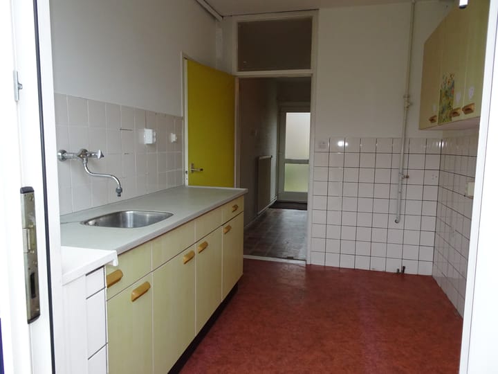 Photo 3 of Julianastraat 8