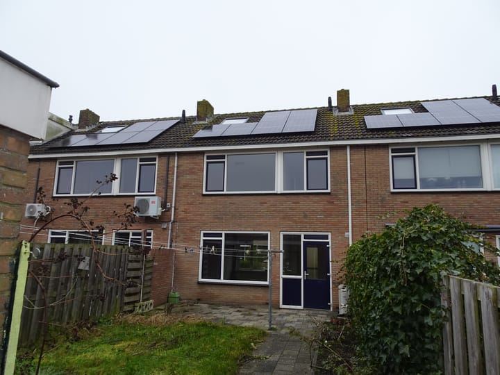 Photo 22 of Julianastraat 8