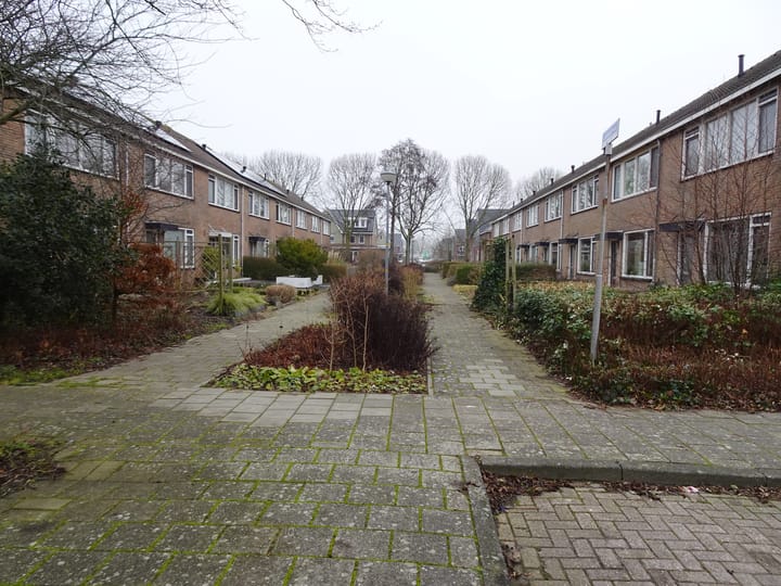 Photo 25 of Julianastraat 8