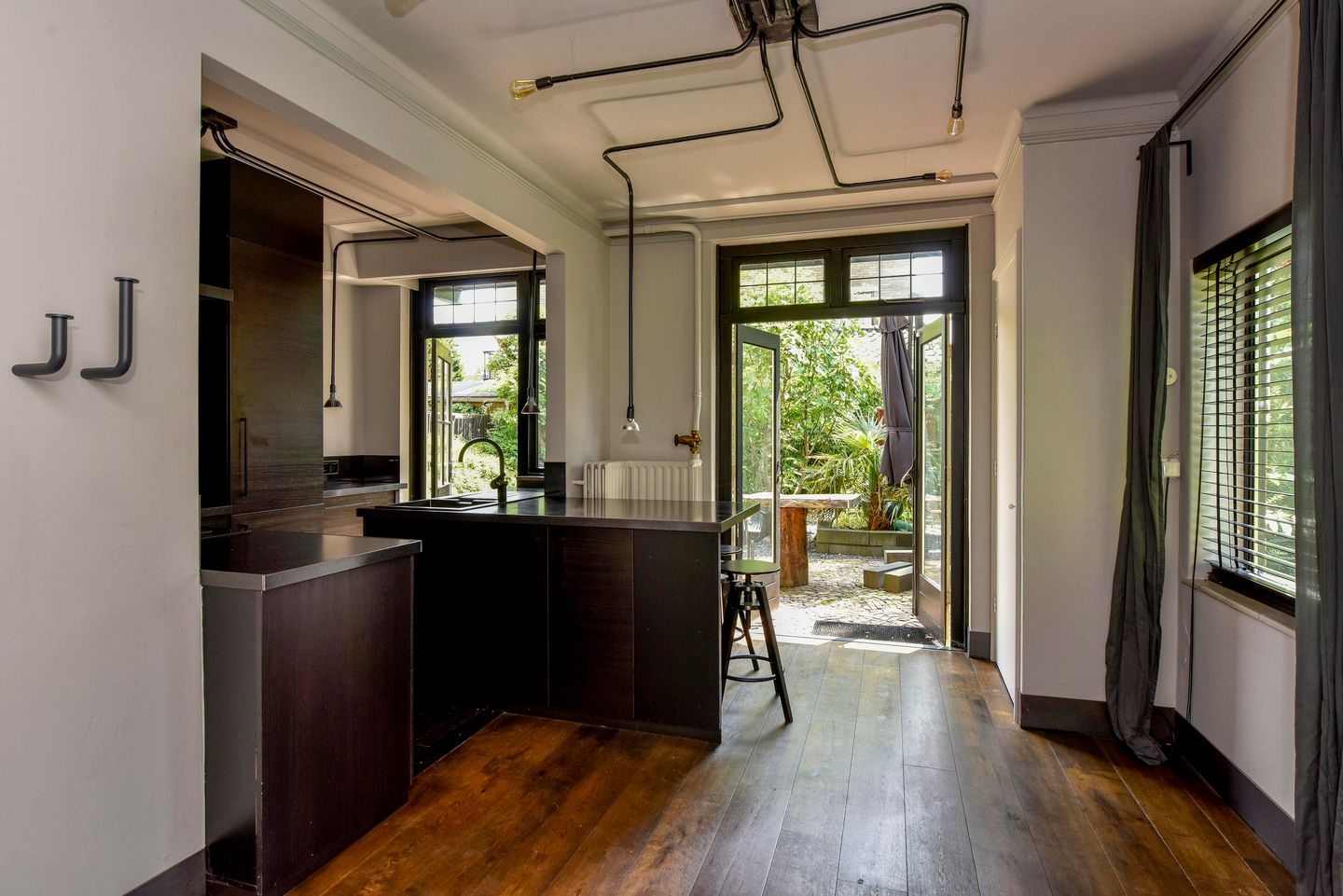 Foto 5 van Albertus Perkstraat 19