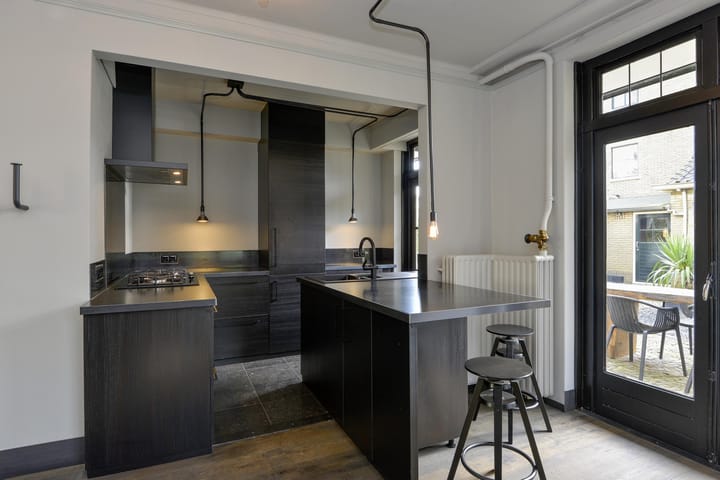 Foto 7 van Albertus Perkstraat 19