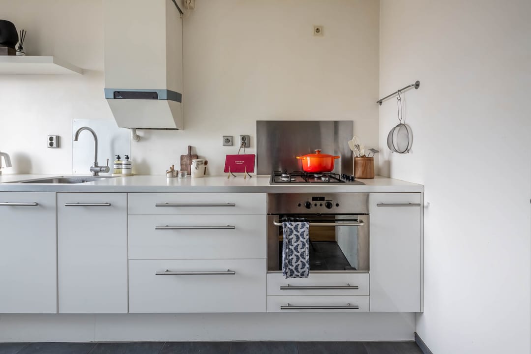 Photo 11 of Van Bossestraat 106-B