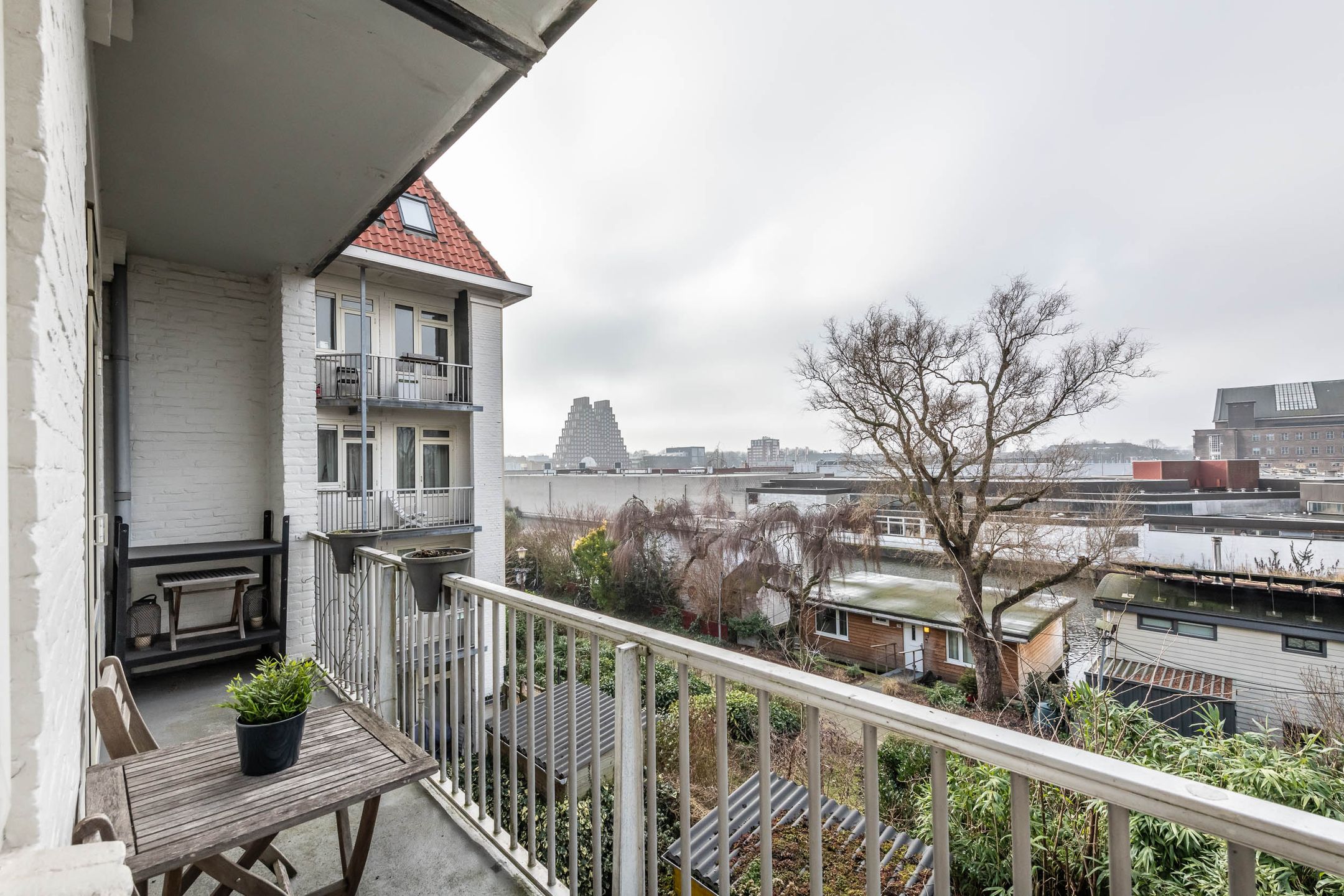 Photo 15 of Van Bossestraat 106-B