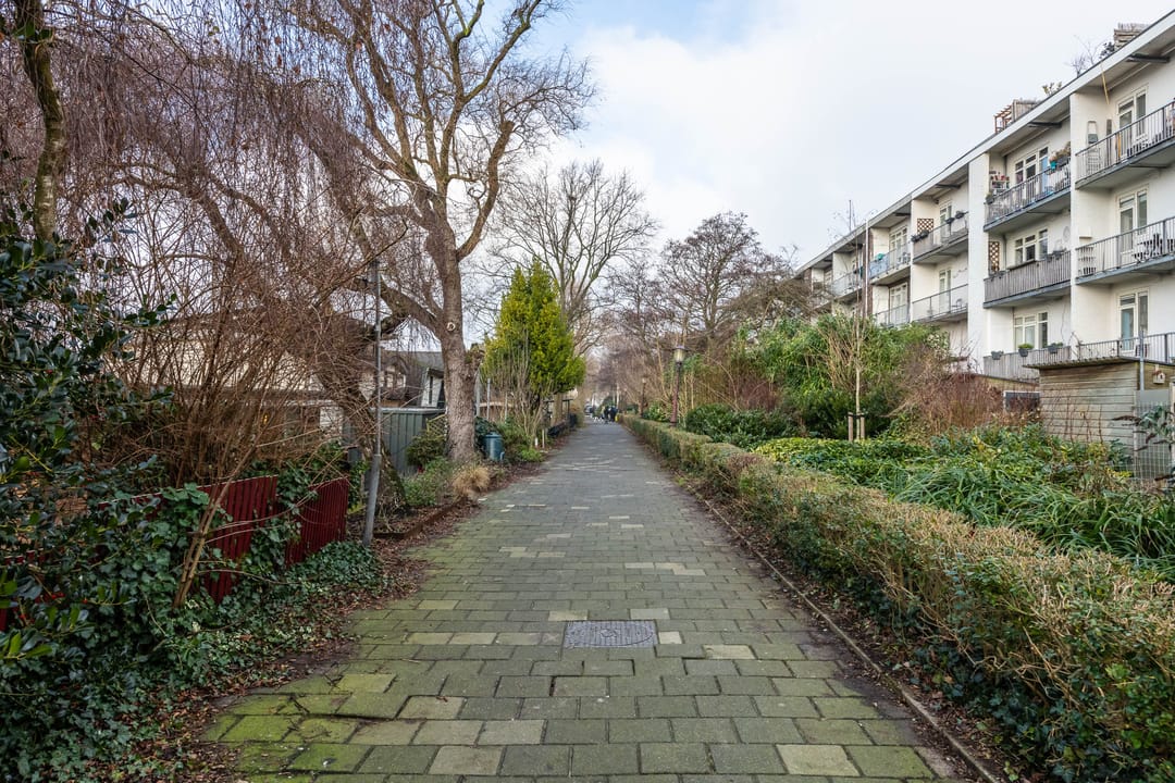 Photo 26 of Van Bossestraat 106-B