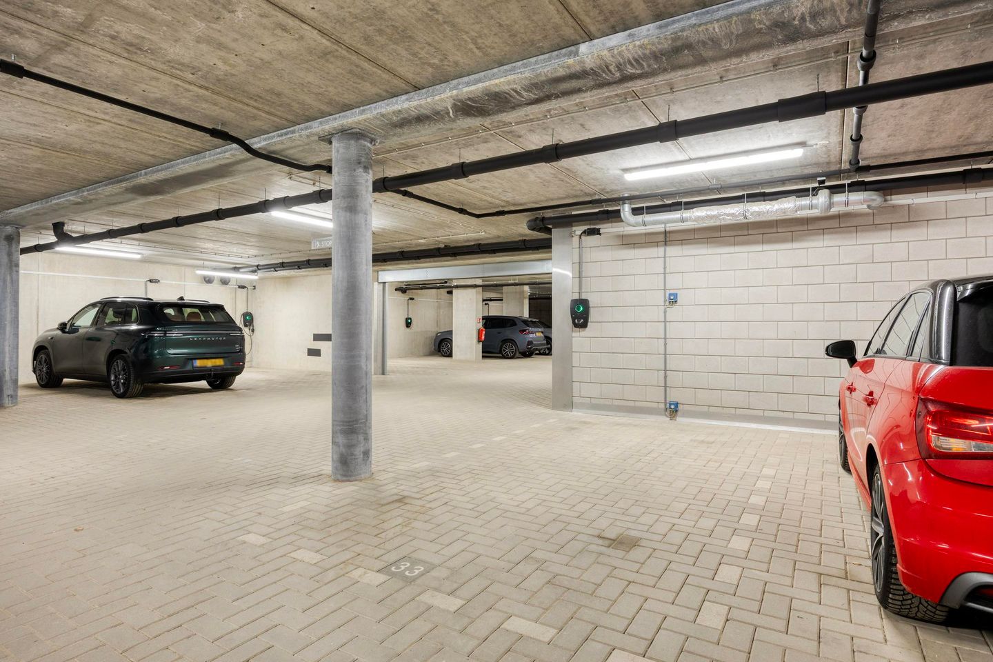 Foto 44 van Victor Beermannhof 8