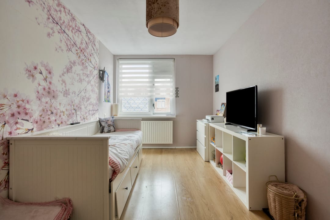 Photo 17 of Spadestraat 33