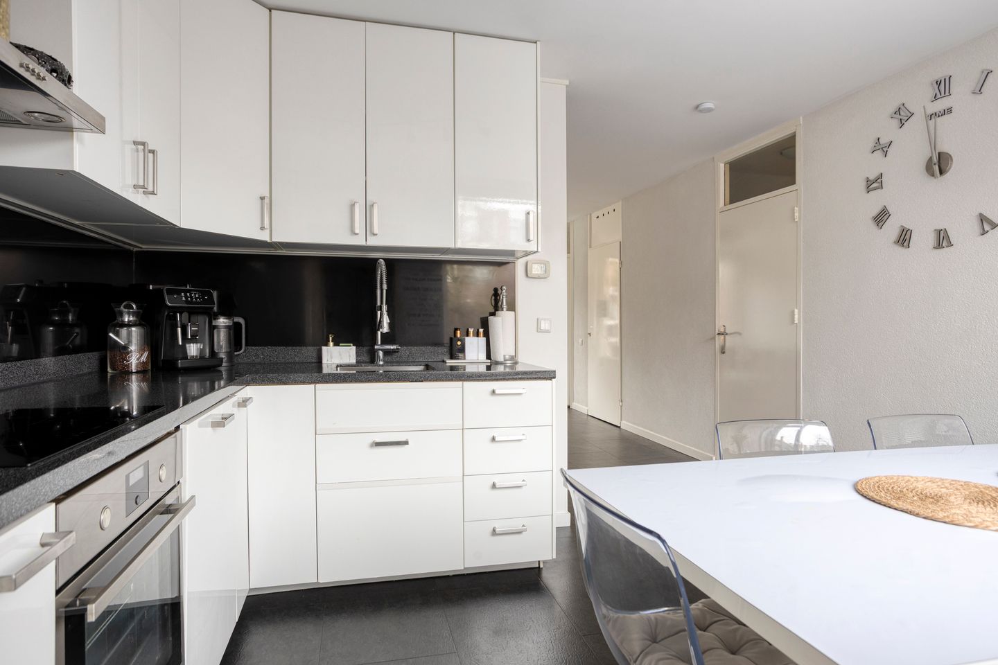 Photo 14 of Spadestraat 33