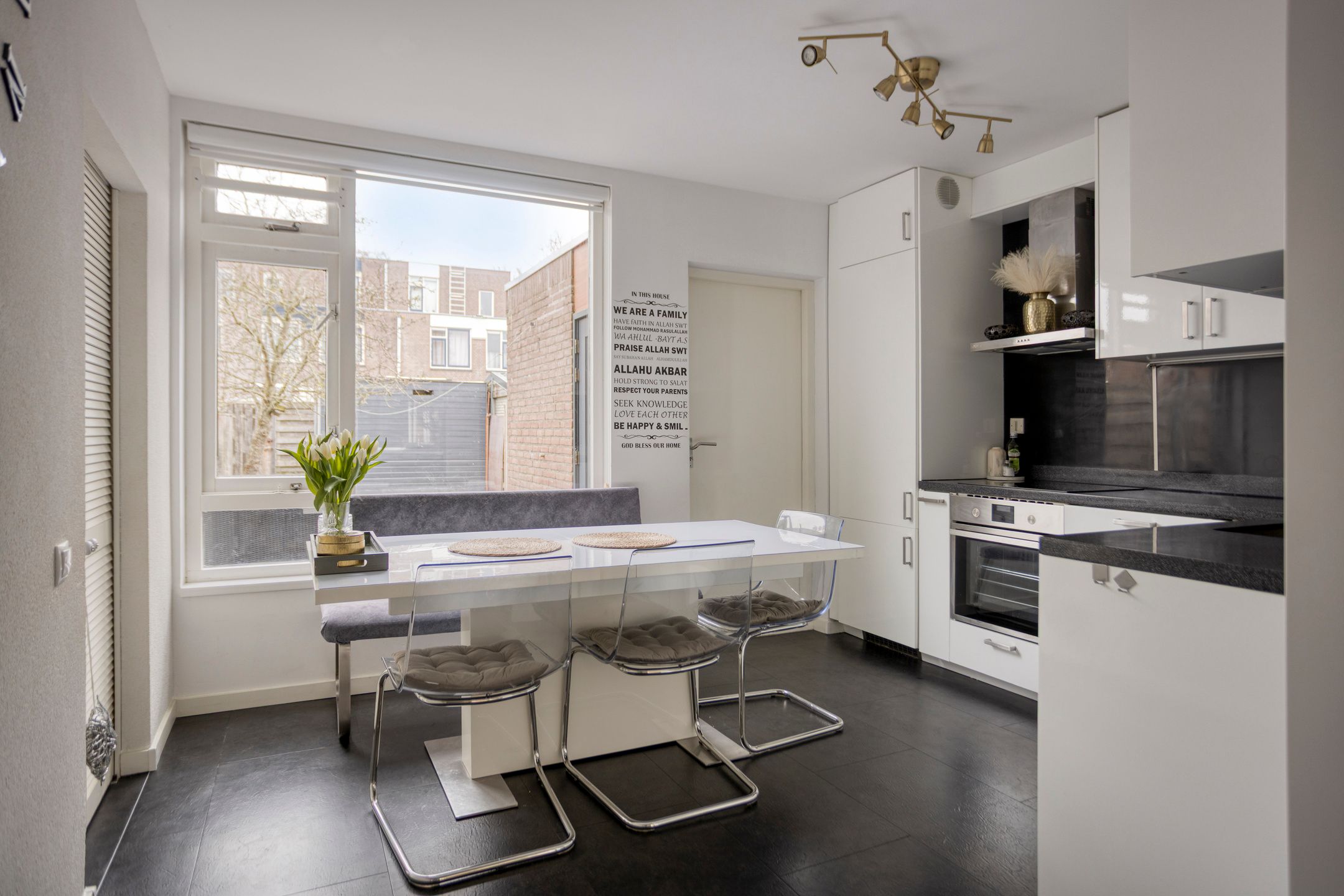 Photo 12 of Spadestraat 33